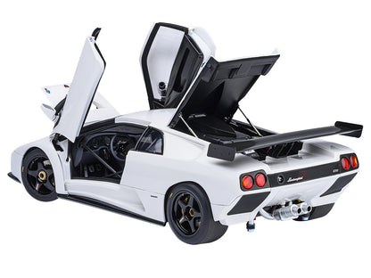 Lamborghini Diablo GTR Impact White 1/18 Model Car by Autoart <h2>Lamborghini Autoart</h2> <p>High-quality diecast perfect for collectors and enthusiasts. Features detailed interior exterior craftsman