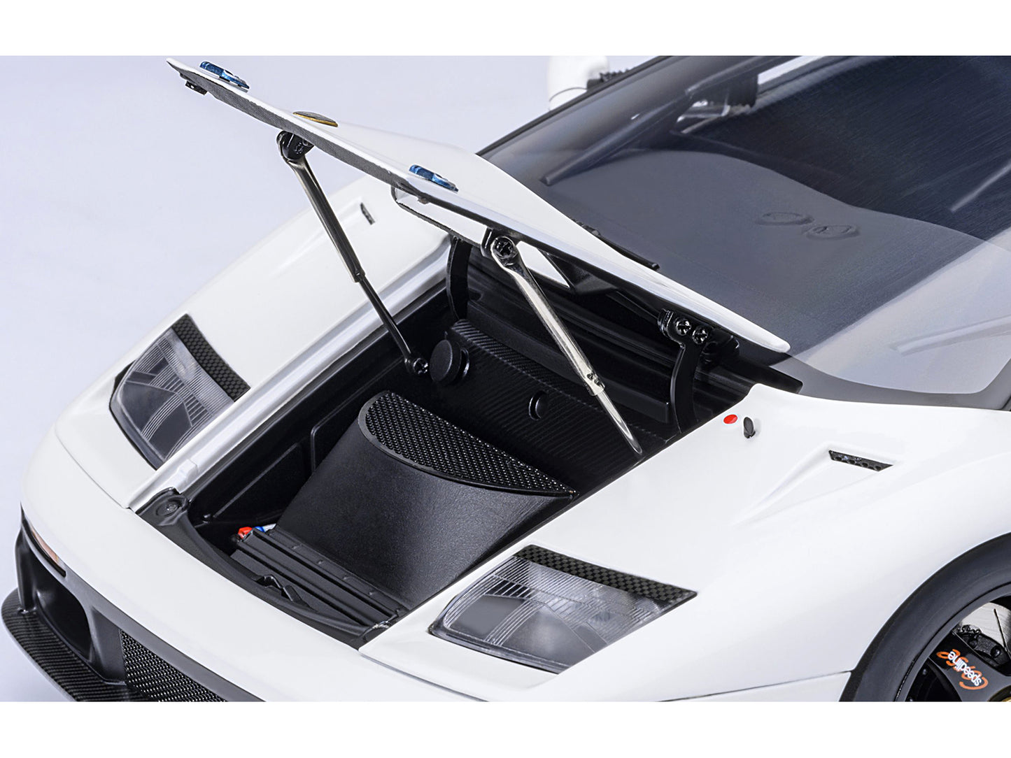Lamborghini Diablo GTR Impact White 1/18 Model Car by Autoart <h2>Lamborghini Autoart</h2> <p>High-quality diecast perfect for collectors and enthusiasts. Features detailed interior exterior craftsman