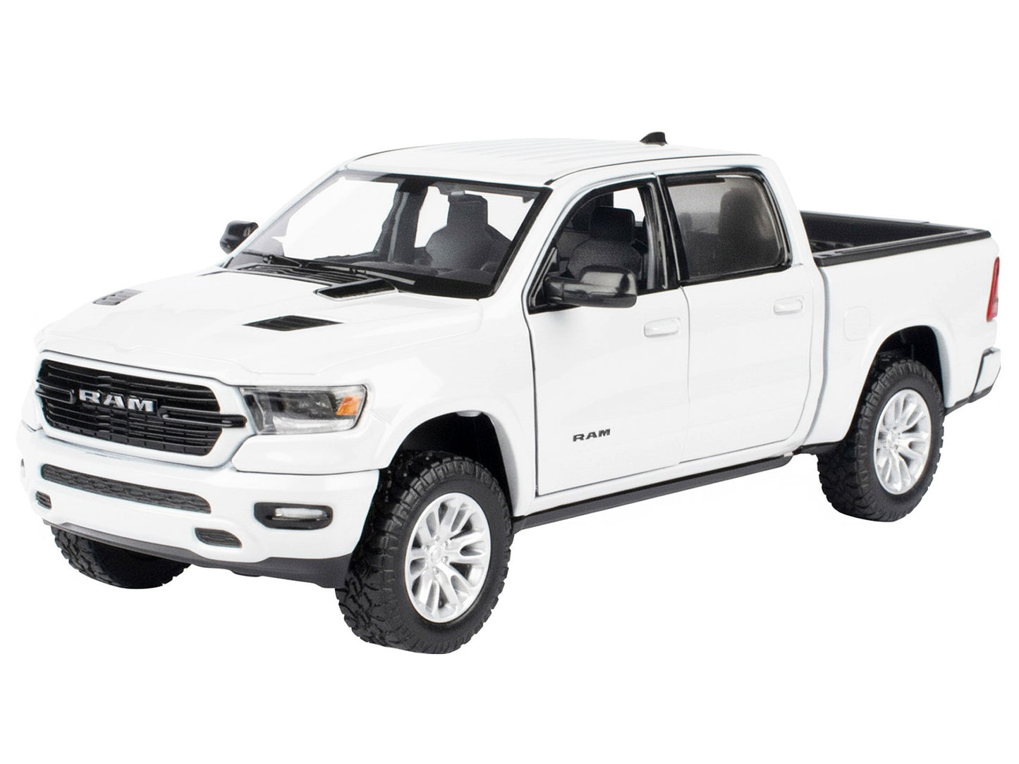 2019 RAM 1500 Laramie Crew Cab Pickup Truck White "Timeless Legends" Series 1/24 Diecast Model Car by Motormax