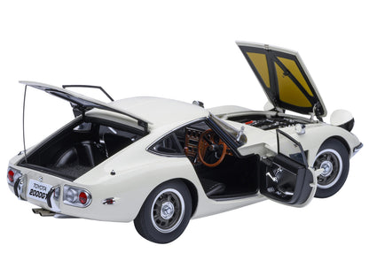 1967 Toyota 2000GT RHD (Right Hand Drive) White 1/18 Model Car by Autoart <h2>1967 Autoart</h2> <p>High-quality diecast perfect for collectors and enthusiasts. Features detailed interior exterior craf