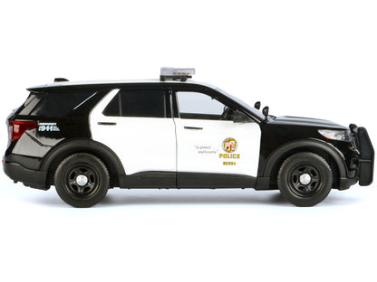2022 Ford Police Interceptor Utility Black and White "Los Angeles Department (LAPD)" with Flashing Light Bar Front Rear Lights Sounds 1/24 Diecast Model Car by Motormax <h2>2022 Motormax</h2> <p>High-