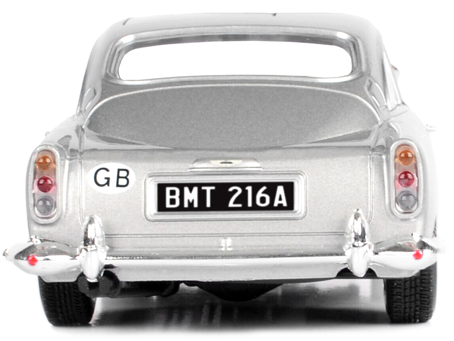 Aston Martin DB5 RHD (Right Hand Drive) Silver Metallic James Bond 007 "Goldfinger" (1964) Movie "James Collection" Series 1/24 Diecast Model Car by Motormax <h2>Aston Motormax</h2> <p>High-quality pe