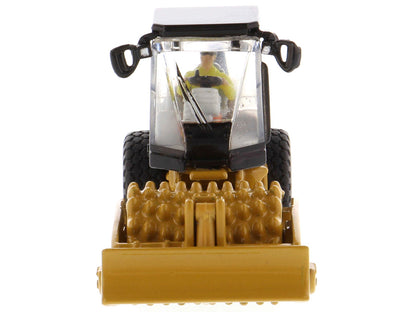CAT Caterpillar CS56 Padfoot Drum Vibratory Soil Compactor with Operator "High Line" Series 1/87 (HO) Scale Diecast Model by Masters <h2>CAT Masters</h2> <p>High-quality car perfect for collectors and
