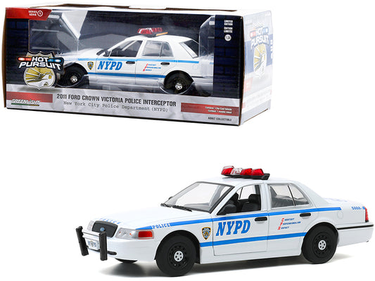 2011 Ford Crown Victoria Police Interceptor 1/24 Diecast Model Car - Greenlight