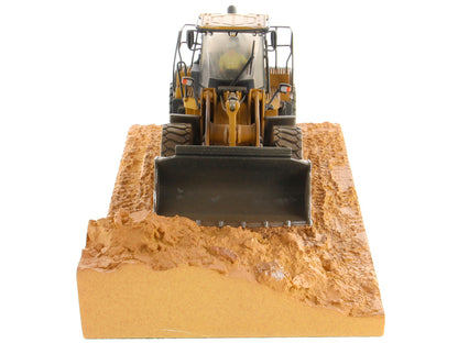 CAT Caterpillar 966M Wheel Loader with Operator (Dirty Version) "Weathered" Series 1/50 Diecast Model by Masters <h2>CAT Masters</h2> <p>High-quality car perfect for collectors and enthusiasts. Featur