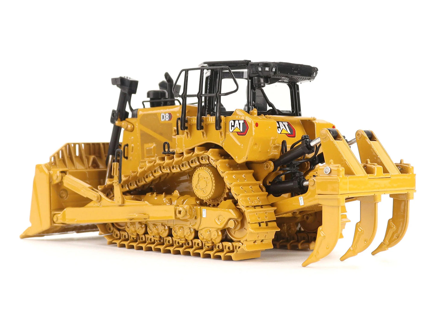 CAT Caterpillar D8 Track-Type Dozer (Standard Configuration) Yellow "High Line" Series 1/50 Diecast Model by Masters <h2>CAT Masters</h2> <p>High-quality car perfect for collectors and enthusiasts. Fe