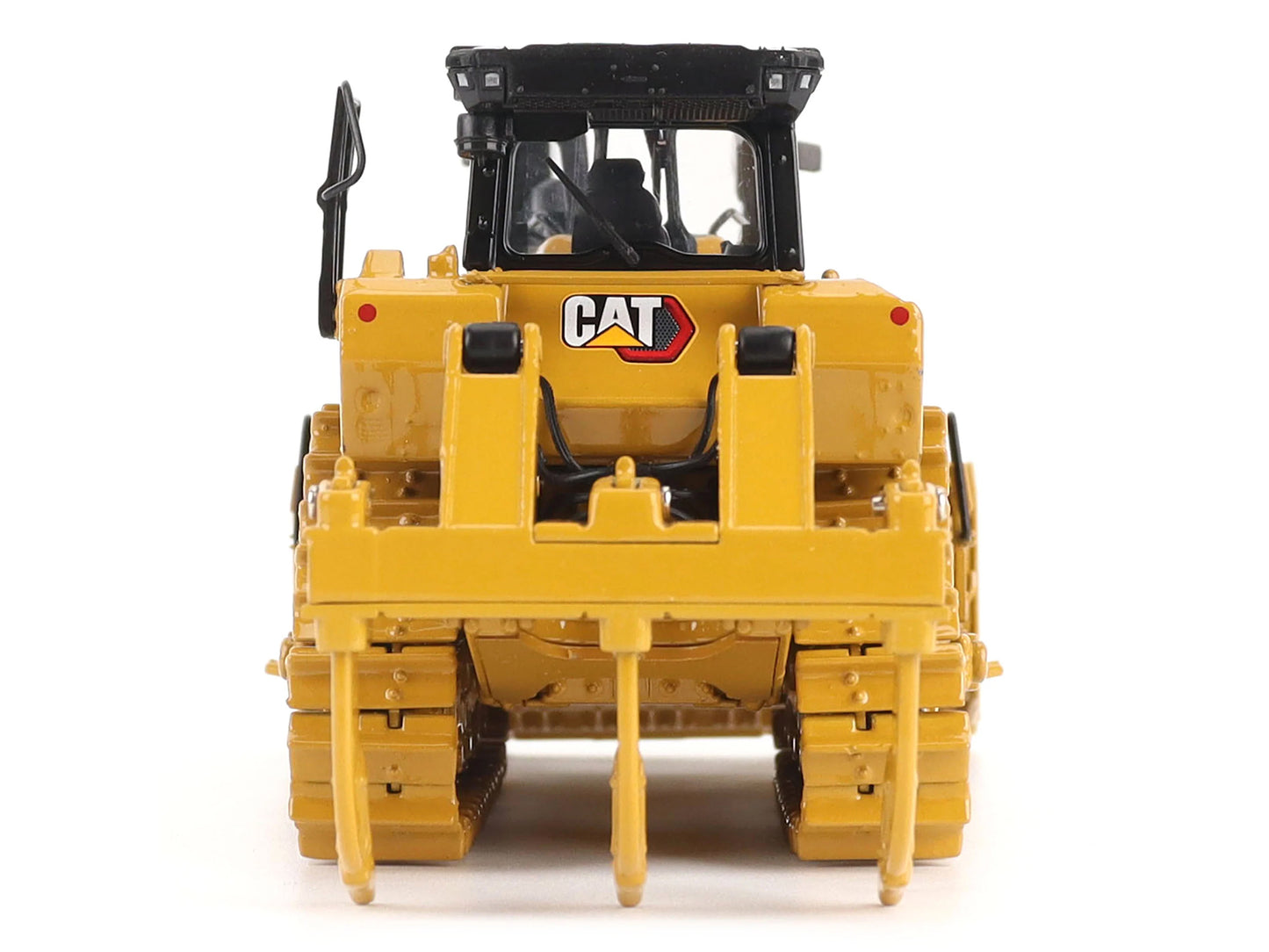 CAT Caterpillar D8 Track-Type Dozer (Standard Configuration) Yellow "High Line" Series 1/50 Diecast Model by Masters <h2>CAT Masters</h2> <p>High-quality car perfect for collectors and enthusiasts. Fe