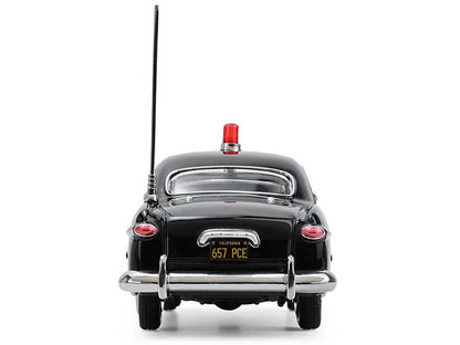 GreenLight 1949 Ford Custom Police Car "LAPD (Los Angeles Department)" Black and White 1/43 Diecast Model by <h2>1949 Greenlight</h2> <p>High-quality perfect for collectors enthusiasts. Features detai