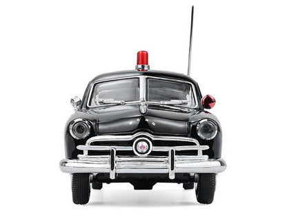 1949 Ford Custom Police Car "Chicago Police Department" Black 1/64 Diecast Model Car by Greenlight