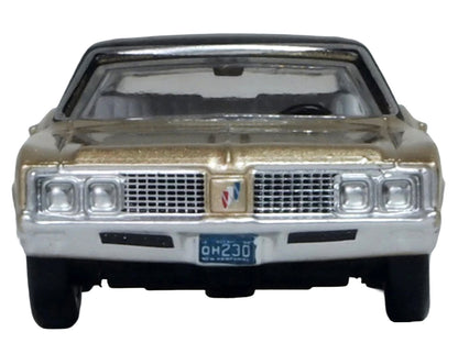 1968 Buick Electra 225 Ivory Gold Metallic with Black Top and White Interior 1/87 (HO) Scale Diecast Model Car by Oxford Diecast