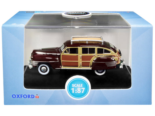 1942 Chrysler Town and Country Woody Wagon Regal Maroon with Roof Rack 1/87 (HO) Scale T&y Diecast Model Car by Oxford T&y Diecast