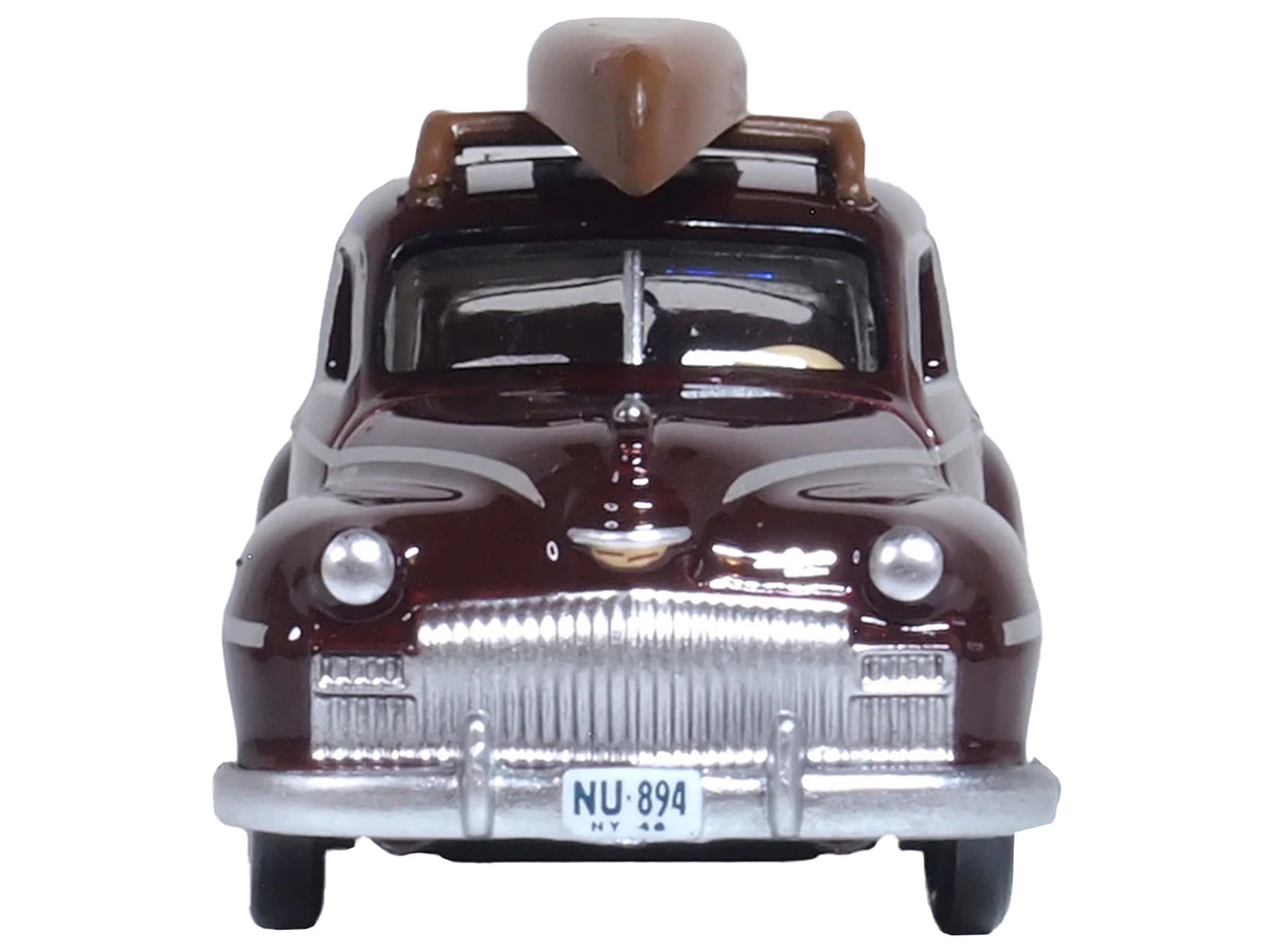1946 DeSoto Suburban Roof Rack Canoe 1/87 Diecast Model Car - Oxford Diecast