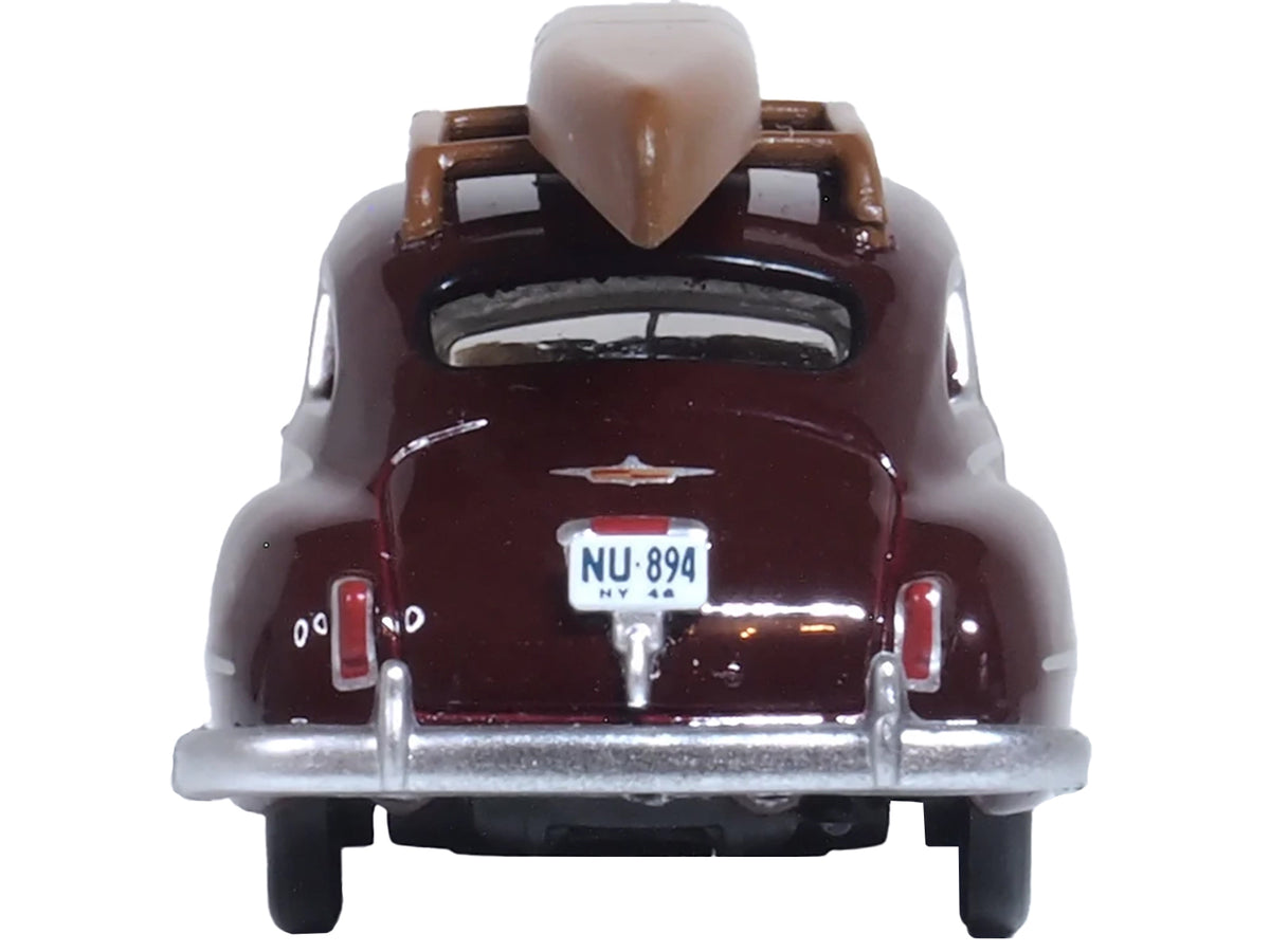 1946 DeSoto Suburban Roof Rack Canoe 1/87 Diecast Model Car - Oxford Diecast