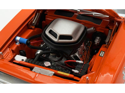 426 HEMI Engine and Transmission Replica from "1970 Plymouth HEMI Cuda" 1/18 Model by ACME