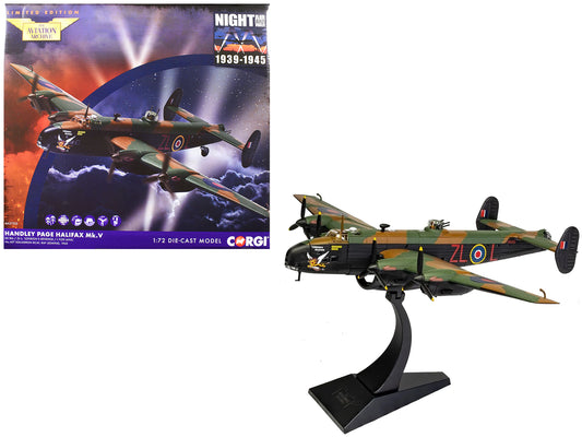 Handley Page Halifax MkV Bomber Aircraft "DK186 London’s Revenge - L for Lana No. 427 Squadron RAF Leeming" (1943) Royal Canadian Air Force "The Aviation Archive" Series 1/72 T&y Diecast Model by Corgi