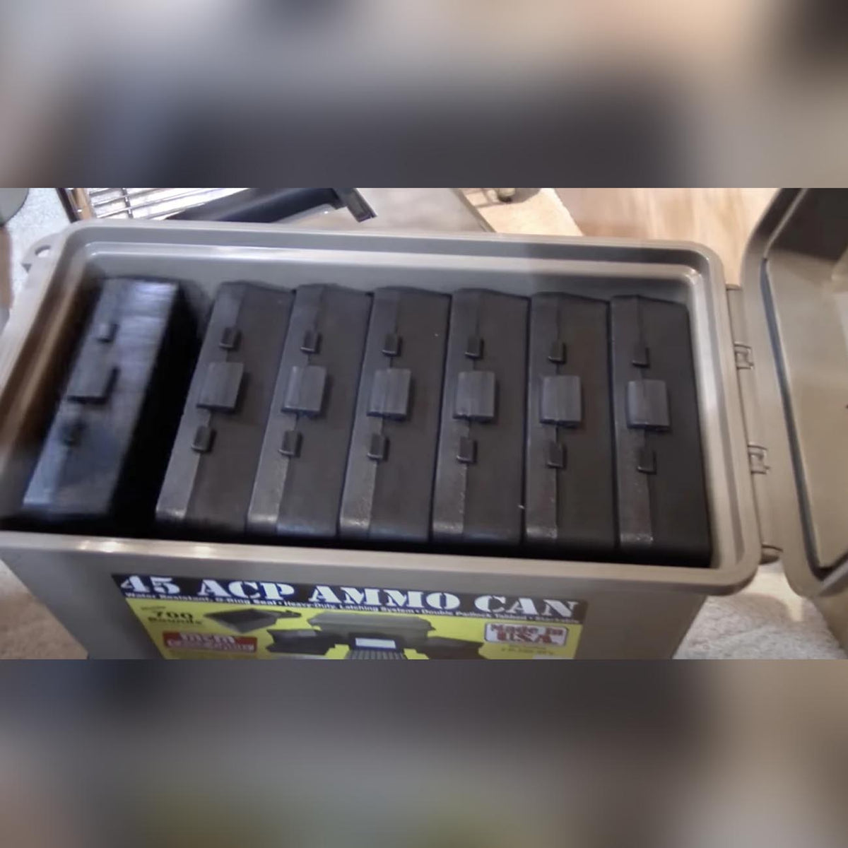 MTM 9mm Ammo Can for 1000 rd .  Includes 10 each P-100-9's Dark Earth