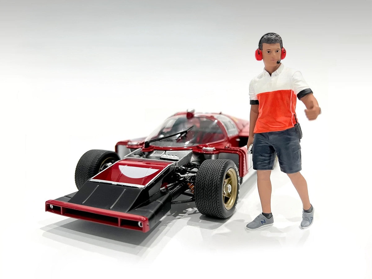 "Race Crew" Figure #2 for 1/24 Scale Models by American Diorama <h2>"Race Diorama</h2> <p>High-quality diecast model car perfect collectors and enthusiasts. Features detailed interior exterior craftsm