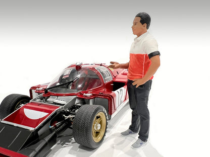 "Race Crew" Figure #4 for 1/18 scale models by American Diorama <h2>"Race Diorama</h2> <p>High-quality diecast model car perfect collectors and enthusiasts. Features detailed interior exterior craftsm