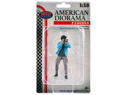 "Photographers" Figure #1 for 1/18 Scale Models by American Diorama <h2>"Photographers" Diorama</h2> <p>High-quality diecast model car perfect collectors and enthusiasts. Features detailed interior ex
