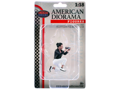 "Photographers" Figure #5 for 1/18 Scale Models by American Diorama <h2>"Photographers" Diorama</h2> <p>High-quality diecast model car perfect collectors and enthusiasts. Features detailed interior ex