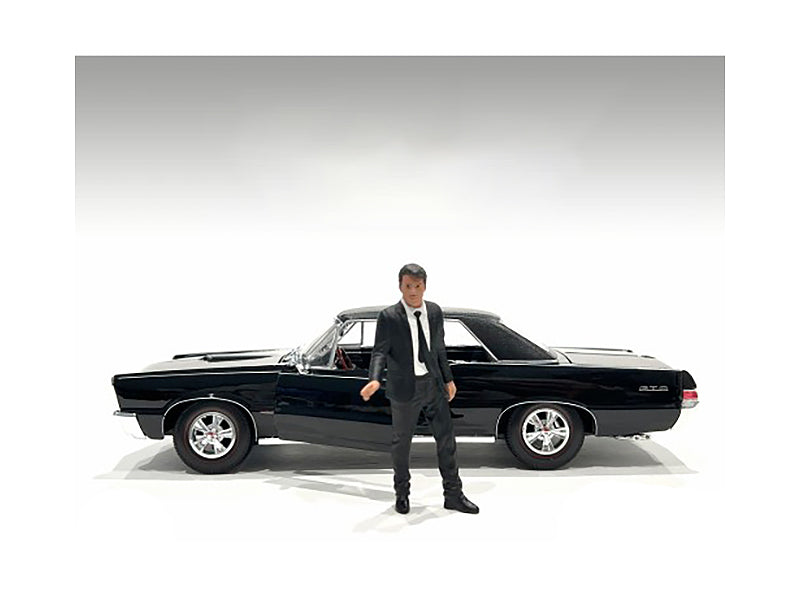 "Gentlemen's Club" Figure 3 for 1/24 Scale Models by American Diorama <h2>"Gentlemen's Diorama</h2> <p>High-quality diecast model car perfect collectors and enthusiasts. Features detailed interior ext