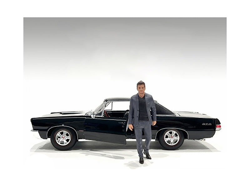 "Gentlemen's Club" Figure 4 for 1/24 Scale Models by American Diorama <h2>"Gentlemen's Diorama</h2> <p>High-quality diecast model car perfect collectors and enthusiasts. Features detailed interior ext