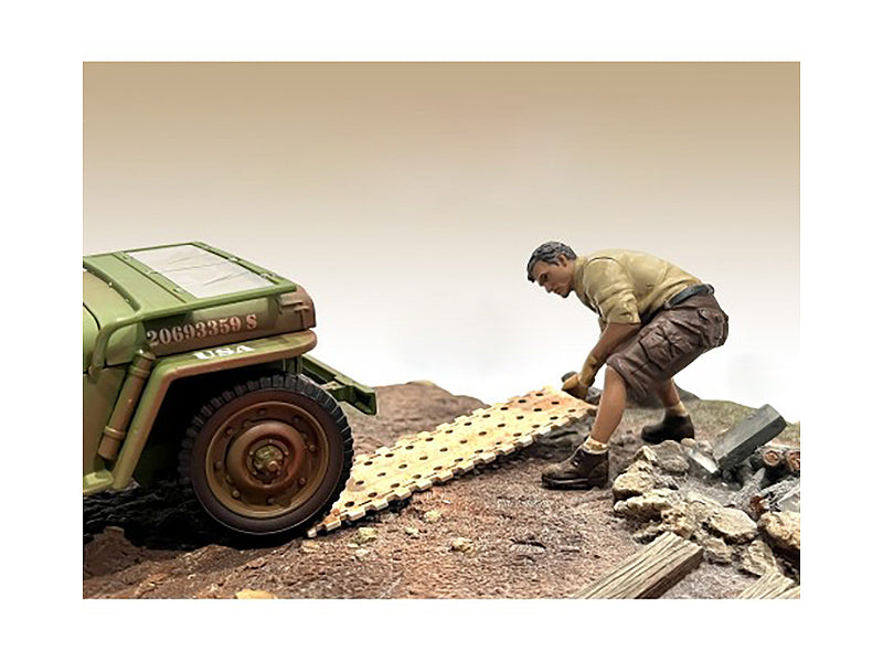 "4X4 Mechanic" Figure 2 with Board Accessory for 1/18 Scale Models by American Diorama <h2>"4X4 Diorama</h2> <p>High-quality diecast model car perfect collectors and enthusiasts. Features detailed int