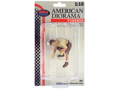 "4X4 Mechanic" Figure 2 with Board Accessory for 1/18 Scale Models by American Diorama <h2>"4X4 Diorama</h2> <p>High-quality diecast model car perfect collectors and enthusiasts. Features detailed int