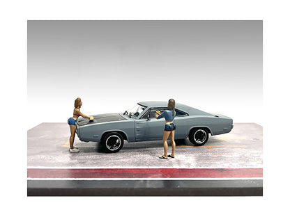 "Car Wash Girls" Set 2 Jessica and Jennifer Piece Figure for 1/43 Scale Models by American Diorama <h2>"Car Diorama</h2> <p>High-quality diecast model car perfect collectors enthusiasts. Features deta
