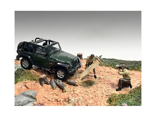 "4X4 Mechanics" 2 Piece Diecast Figure Set 4 for 1/43 Scale Models by American Diorama <h2>"4X4 Diorama</h2> <p>High-quality model car perfect collectors and enthusiasts. Features detailed interior ex