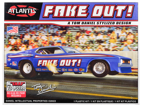Model Kit Tom Daniel's "FAKE OUT!" Classic Funny Car (Snap-to-Build) 1/32 Scale Model by Atlantis T&y