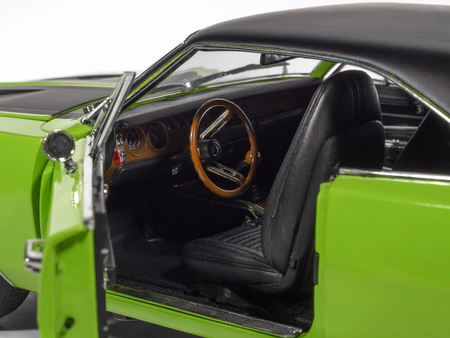 1970 Dodge Charger R/T "Muscle Car & Corvette Nationals" (MCACN) Sublime Green with Black Stripes and Black Vinyl Top "American Muscle" Series 1/18 T&y Diecast Model Car by Auto World