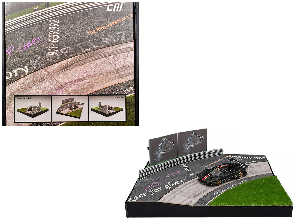 Nurburgring Diorama Set Pagani Zonda Revolucion Carbon Gold Stripes Extra