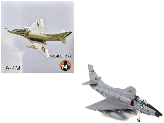 Douglas A-4D Skyhawk Aircraft "VMA-242 Bats NAS Key West 1962 Missile Crisis" United States Marine Corps 1/72 T&y Diecast Model Airplane