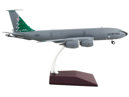Boeing KC-135R Stratotanker Tanker Aircraft "Maine Air National Guard" United States Force "Gemini 200" Series 1/200 Diecast Model Airplane by GeminiJets <h2>Boeing GeminiJets</h2> <p>High-quality car