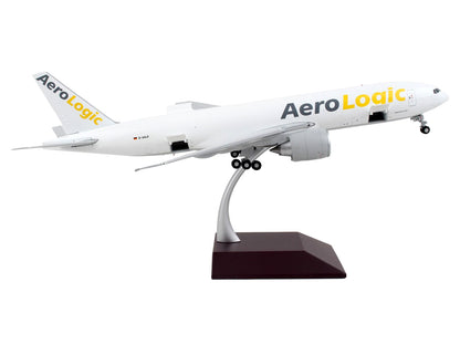 Boeing 777F Commercial Aircraft "AeroLogic" White "Gemini 200 - Interactive" Series 1/200 Diecast Model Airplane by GeminiJets <h2>Boeing GeminiJets</h2> <p>High-quality car perfect for collectors and