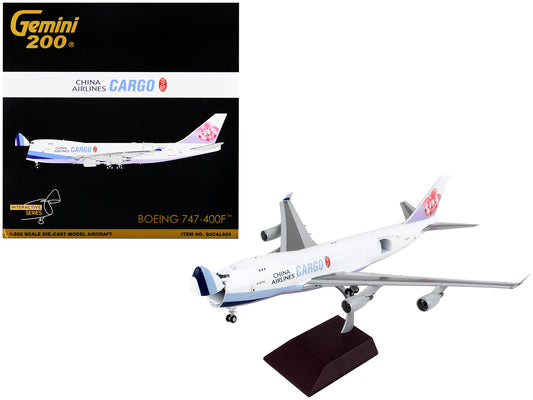 Boeing 747-400F Commercial Aircraft "China Airlines Cargo" White with Purple Tail "Gemini 200 - Interactive" Series 1/200 Diecast Model Airplane by GeminiJets <h2>Boeing GeminiJets</h2> <p>High-qualit