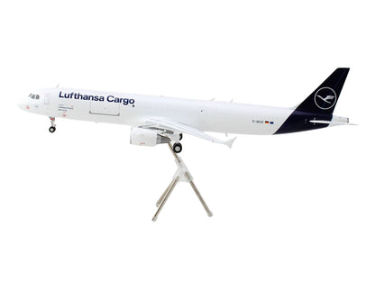Airbus A321P2F Commercial Aircraft "Lufthansa Cargo" (D-AEUC) White with Blue Tail "Gemini 200" Series 1/200 Diecast Model Airplane by GeminiJets <h2>Airbus GeminiJets</h2> <p>High-quality car perfect