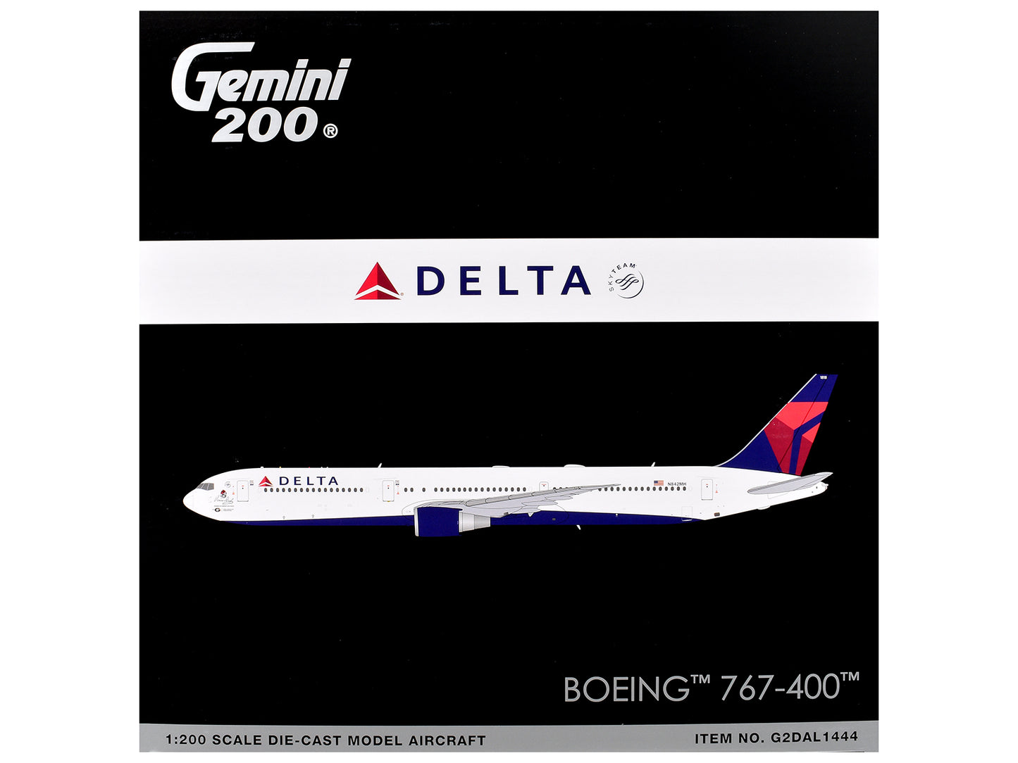 Boeing 767-400ER Commercial Aircraft "Delta Air Lines" (N482MH) White with Blue and Red Tail "Gemini 200" 1/200 T&y Diecast Model Airplane by GeminiJets