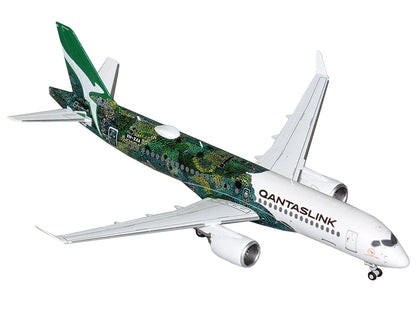 Airbus A220-300 Commercial Aircraft "QantasLink - Minyma Kutjara Tjukurpa Livery" (N531PA) White with Green Graphics "Gemini 200" Series 1/200 Diecast Model Airplane by GeminiJets <h2>Airbus GeminiJet