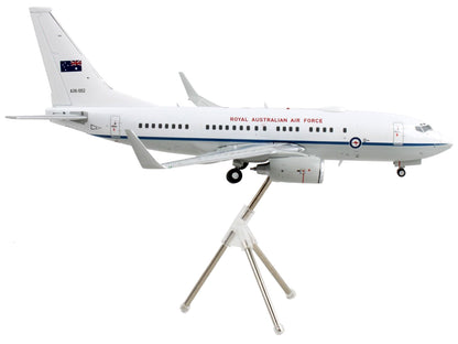 Boeing 737-700 Transport Aircraft "Royal Australian Air Force - A36-002" White and Gray "Gemini 200" Series 1/200 Diecast Model Airplane by GeminiJets <h2>Boeing GeminiJets</h2> <p>High-quality car pe