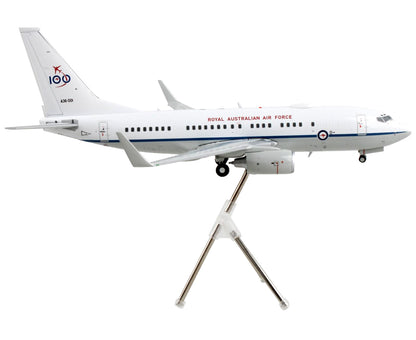 Boeing 737-700 Transport Aircraft "Royal Australian Air Force 100th Anniversary - A36-001" White and Gray "Gemini 200" Series 1/200 Diecast Model Airplane by GeminiJets <h2>Boeing GeminiJets</h2> <p>H