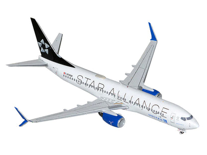 Boeing 737-800 Commercial Aircraft "United Airlines Star Alliance" (N76516) White with Black Tail "Gemini 200" Series 1/200 Diecast Model Airplane by GeminiJets <h2>Boeing GeminiJets</h2> <p>High-qual