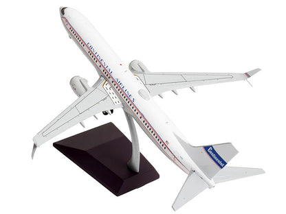 Boeing 737-900ER Commercial Aircraft "Continental Airlines - United Airlines" (N75435) White with Red and Blue Stripes "Gemini 200" Series 1/200 Diecast Model Airplane by GeminiJets <h2>Boeing GeminiJ