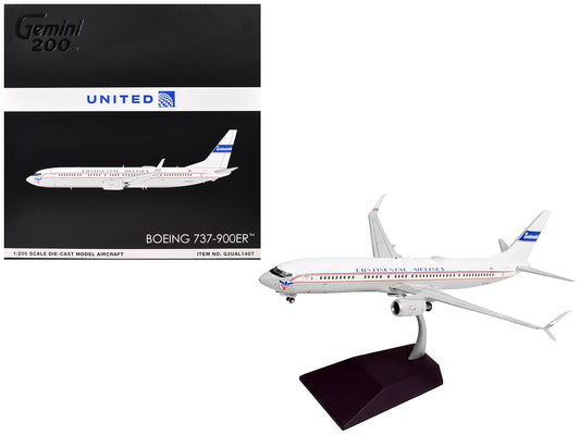 Boeing 737-900ER Commercial Aircraft "Continental Airlines - United Airlines" (N75435) White with Red and Blue Stripes "Gemini 200" Series 1/200 Diecast Model Airplane by GeminiJets <h2>Boeing GeminiJ