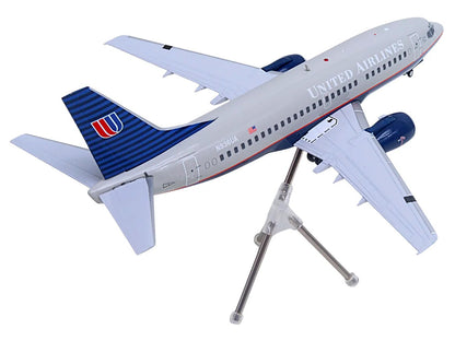 Boeing 737-500 Commercial Aircraft "United Airlines - Classic 737 Series" (N936UA) Gray with Blue Tail "Gemini 200" Series 1/200 Diecast Model Airplane by GeminiJets <h2>Boeing GeminiJets</h2> <p>High