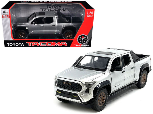 2024 T&yota Tacoma Trailhunter Edition Pickup Truck Silver Metallic 1/24 T&y Diecast Model Car