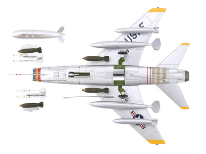 North American F-100D Super Sabre Fighter Aircraft "FW-871 81st TFS 50th TFW France" (1958) United States Air Force "Air Power Series" 1/72 T&y Diecast Model by Hobby Master