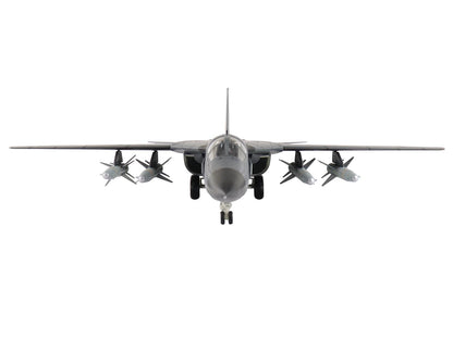 General Dynamics F-111C Pig Aircraft "90th Anniversary of No. 6 Squadron" (2007) Royal Australian Air Force  "Air Power Series" 1/72 Diecast Model by Hobby Master