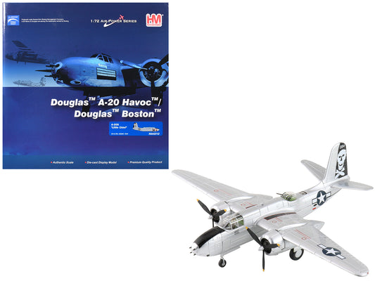 Douglas A-20G Havoc Aircraft "Little Chief 43-9521 321st BS" (1944) United States Army Air Forces "Air Power Series" 1/72 T&y Diecast Model by Hobby Master